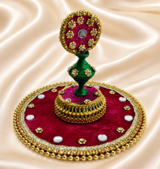 EngTray-13 Red Velvet Engagement Ring Tray