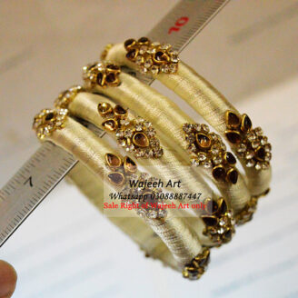 KBangle20 4pcs of Creme Kundan Bangle Set