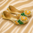 Shoe05 Golden Gota Pearl Handmade Khussa