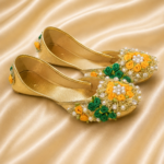 Shoe05 Golden Gota Pearl Handmade Khussa