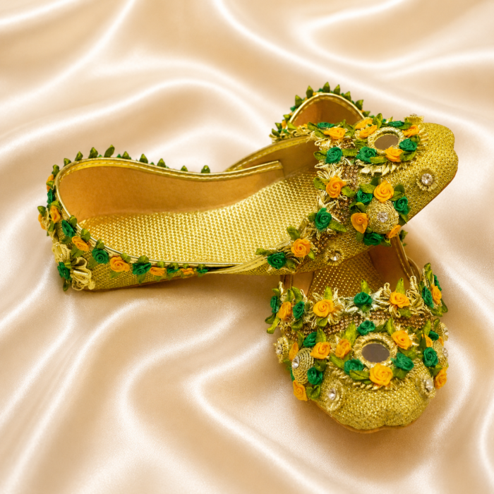 SHOE33 Shoe33 Golden Handmade Khussa For Mayon/Mehndi