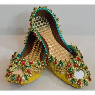 Shoe63