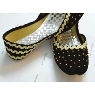 Shoe81