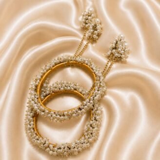 KBangle292 Pair of Beige Color Kundan Bangles With Pearls