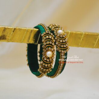 KBangle337 Beautiful Pair of Green Kundan Bangles With Golden Embellishment